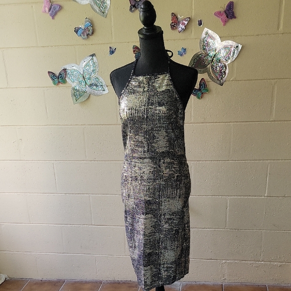STYLISH HALTER DRESS - Picture 1 of 5